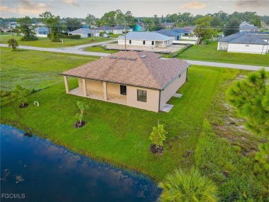 Stunning New construction home on Freshwater canal. This - photo 7