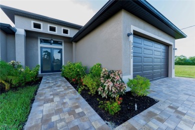 Stunning New construction home on Freshwater canal. This - photo 8