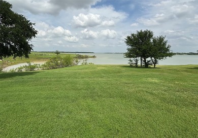 Rare lakefront lot in unincorporated area of Little Elm giving - photo 8