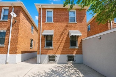 Beautiful fully detached 2-family brick home in prime Sheepshead - photo 4
