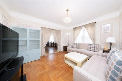 Beautiful fully detached 2-family brick home in prime Sheepshead - photo 8