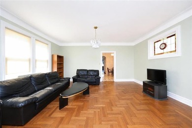 Beautiful fully detached 2-family brick home in prime Sheepshead - photo 10