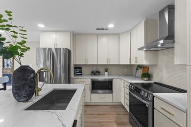 Are you searching for the ultimate lakeside property that