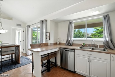 Welcome to your sunny Florida retreat in highly desirable - photo 13