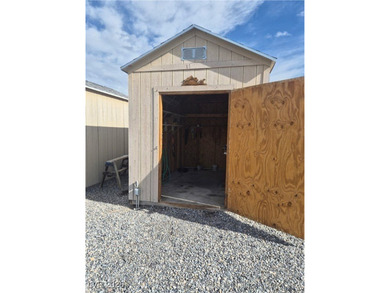 Versatile Pahrump Property with Expansive 6-Car Garage &