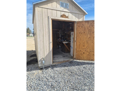 Versatile Pahrump Property with Expansive 6-Car Garage &