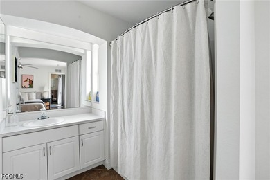 Welcome to your sunny Florida retreat in highly desirable - photo 17