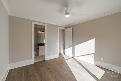 Exceptional quality, featuring 4 spacious bedrooms and 4 - photo 17