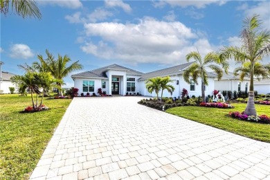 Lake Home For Sale in Fort Myers, Florida