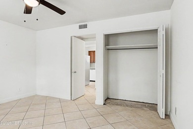 Welcome to Southbrook Condos, a quiet gated community just off - photo 22