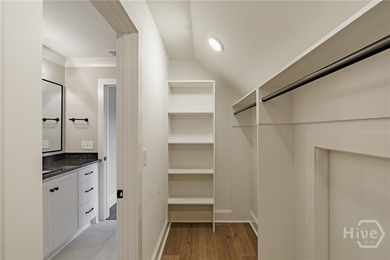 Exceptional quality, featuring 4 spacious bedrooms and 4 - photo 30