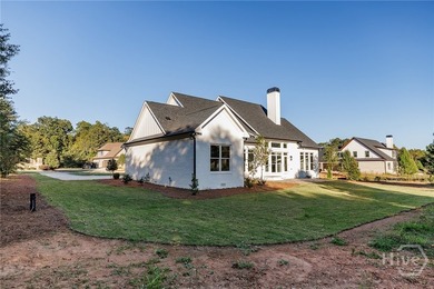 Exceptional quality, featuring 4 spacious bedrooms and 4 - photo 38