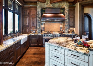 Timpanogos Ridge Estate is a rare opportunity to own a private - photo 8