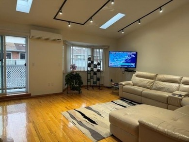 Beautiful and spacious fully renovated duplex PH 3 bedroom/ 2 - photo 5