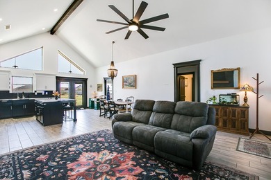 Welcome to 3544 Jaguar Trl in Buffalo Heights- where modern - photo 7