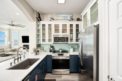 1641 Scenic Gulf Drive is a clean Gulf front position set - photo 9