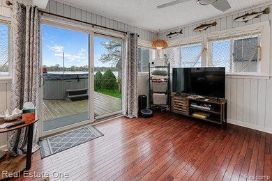 Welcome to your turnkey lakefront escape on private, all-sports - photo 14
