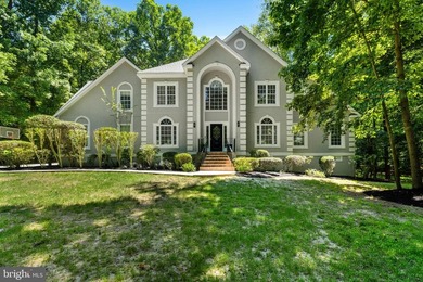 POTENTIAL 1ST FLOOR BEDROOM. Beautifully RENOVATED home - photo 2