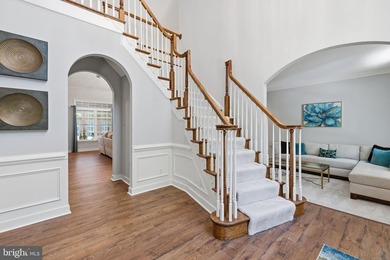 POTENTIAL 1ST FLOOR BEDROOM. Beautifully RENOVATED home - photo 3