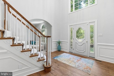 POTENTIAL 1ST FLOOR BEDROOM. Beautifully RENOVATED home - photo 4