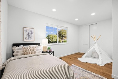 Welcome to this beautifully updated 4-bedroom, 2-bathroom - photo 29