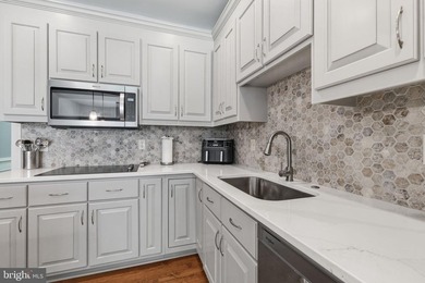 POTENTIAL 1ST FLOOR BEDROOM. Beautifully RENOVATED home - photo 10