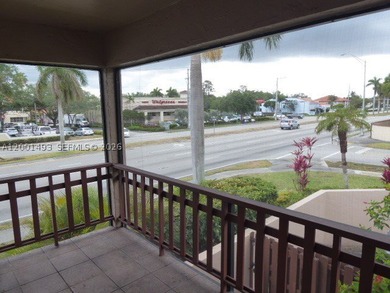 Spacious 2 bedroom, 2 full bath unit in Pine Grove Condo - photo 1