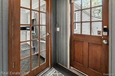 Welcome to your turnkey lakefront escape on private, all-sports - photo 33
