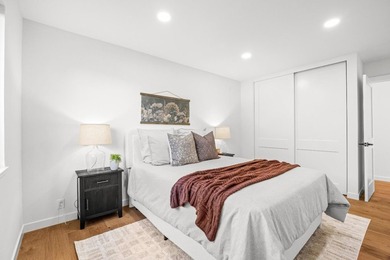 Welcome to this beautifully updated 4-bedroom, 2-bathroom - photo 34