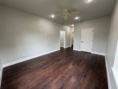 Welcome to an exquisite home in Northwood subdivision at Lake - photo 34