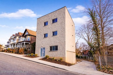 Exceptional investment opportunity at 210 Corson Ave! This fully - photo 2