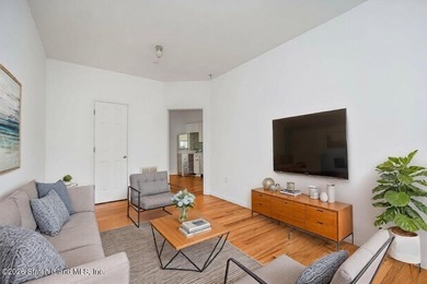 Exceptional investment opportunity at 210 Corson Ave! This fully - photo 5