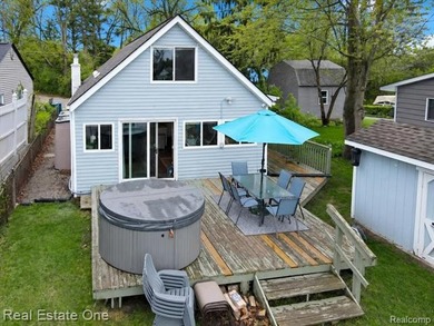 Welcome to your turnkey lakefront escape on private, all-sports - photo 46