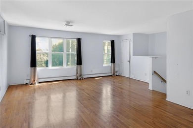 Welcome to 1026 East 86th Street-a rare find in prime Canarsie - photo 3