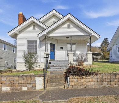 Kentucky River Home Sale Pending in Ravenna Kentucky