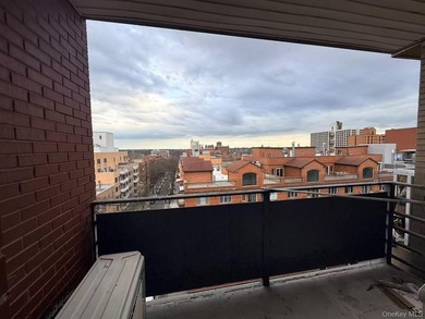 Parking space available and sell separately. Bright 2 bedrooms - photo 16