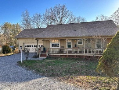 Lake Chatuge Home Sale Pending in Hayesville North Carolina