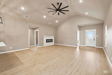 Additional listing photo 4