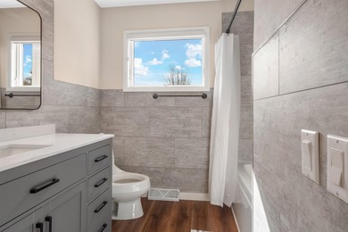 Additional listing photo 1