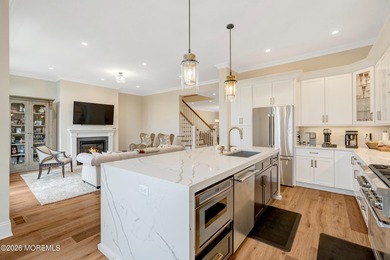 A rare resale of a Monroe unit at the Ridge, 2 years young