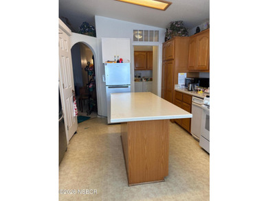 Welcome to this beautifully maintained newer home in the - photo 7