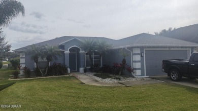 (private lake, pond, creek) Home For Sale in Port Orange Florida