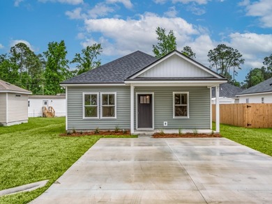 Exquisite new construction! $3000 FROM BUILDER TO BUYER TO USE - photo 1