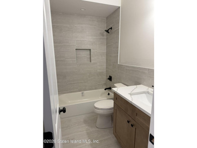 Exceptional opportunity to own a newly constructed oversized 6/6 - photo 7