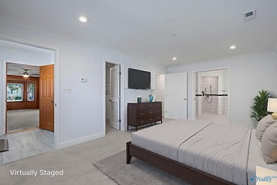 Welcome home to one of Blossomwood's favorite neighborhoods! - photo 3