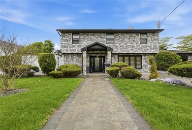 Welcome to this totally renovated, all-brick Elegant 4-bedroom - photo 1