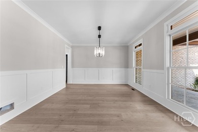 Exceptional New Construction crafted by a respected local - photo 11