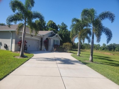 Lake Fannie Home For Sale in Winter Haven Florida