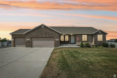 Great Salt Lake Home For Sale in Grantsville Utah