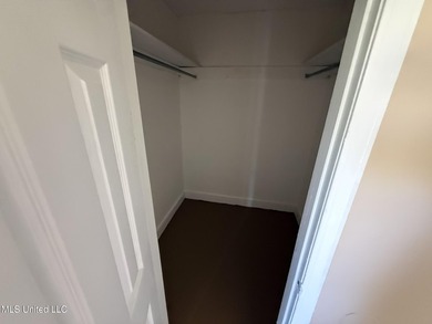 Great investment opportunity in a prime location near the Seabee - photo 14